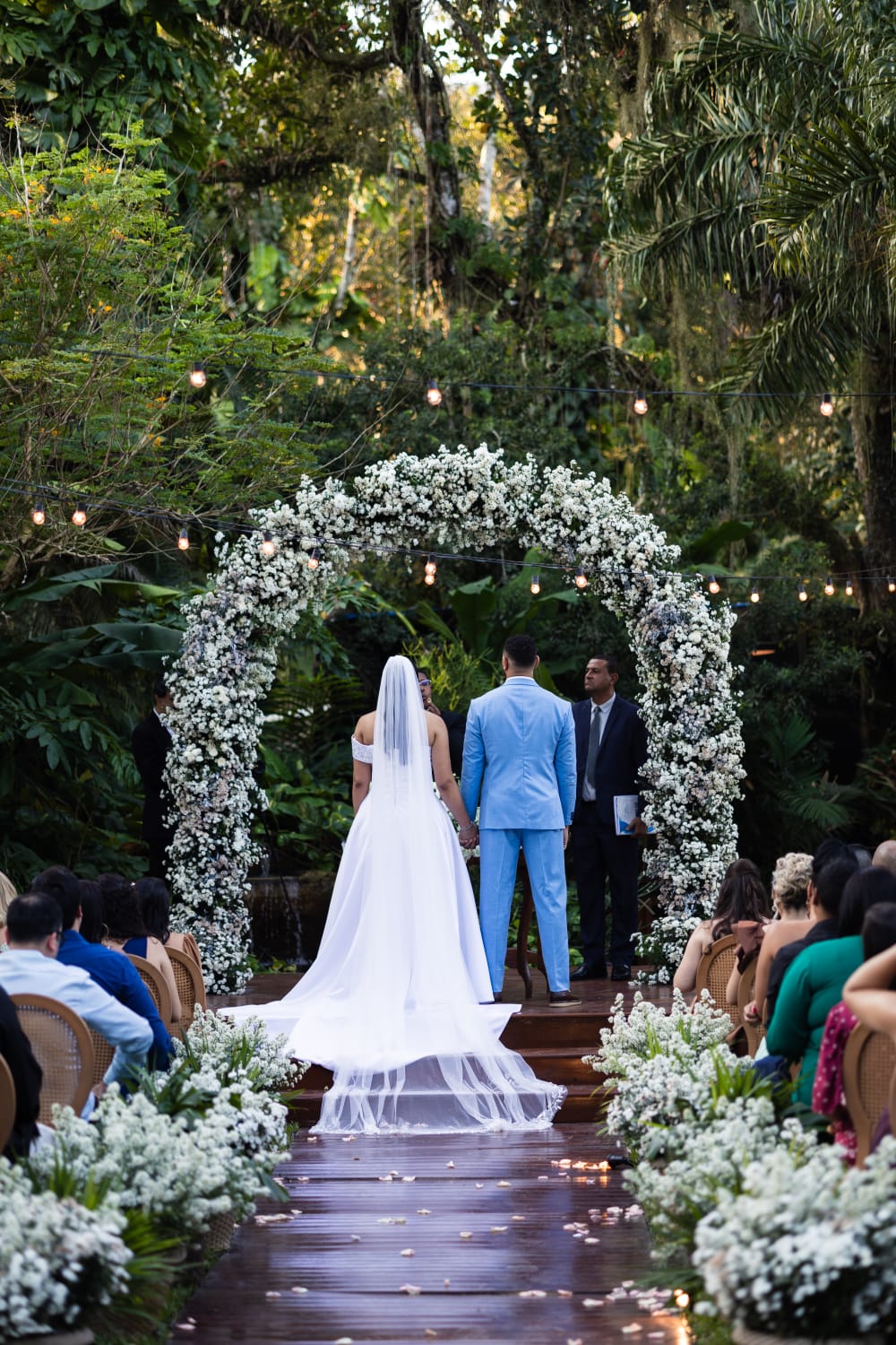 Casamento acompanhado pela Suellen Vermelho
